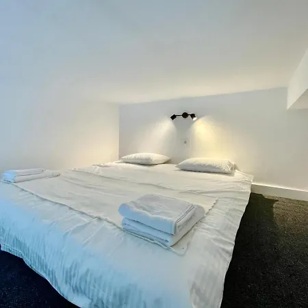 Loqua, Seaview & Private Pool Villa