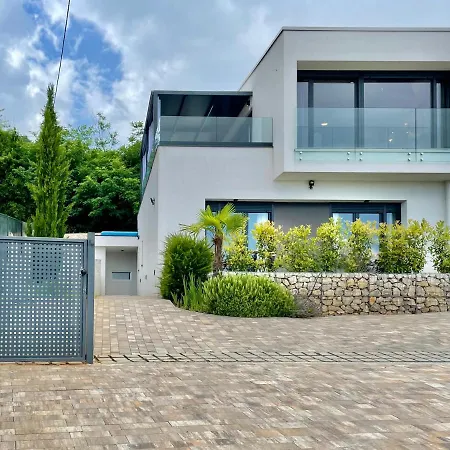 Loqua, Seaview & Private Pool וילה *